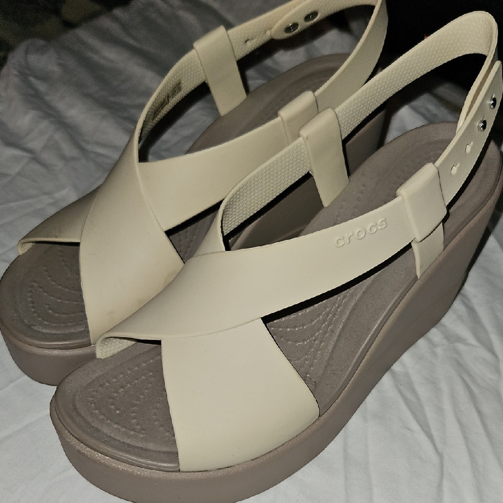Crocs LiteRide Creme Wedge Sandals